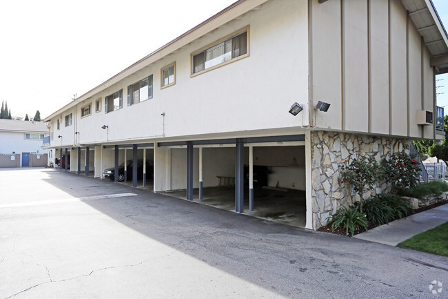 Building Photo - Imperial Terrace