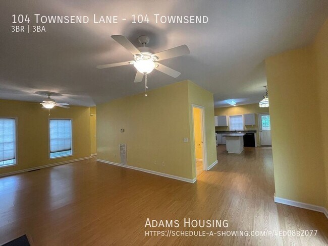 Building Photo - 104 Townsend Ln