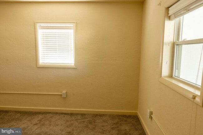 Building Photo - 108 Martin Dr