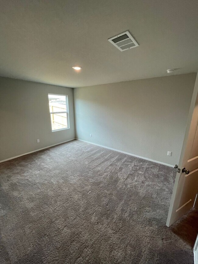 Building Photo - Paloma Subdivision