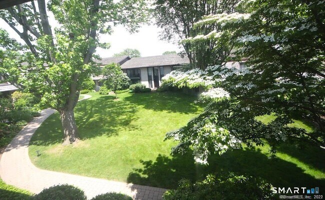 Building Photo - 73 Courtland Ave