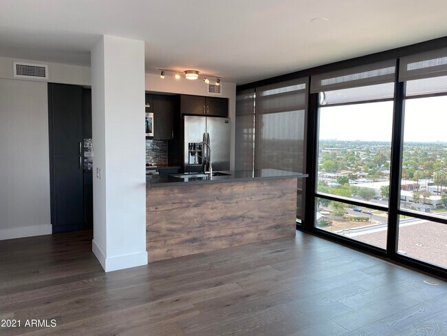 Building Photo - 4808 N 24th St