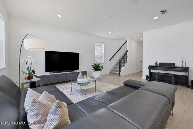 Building Photo - 72 Flintlock Ln