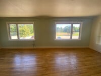 Building Photo - 505 Ridge Rd