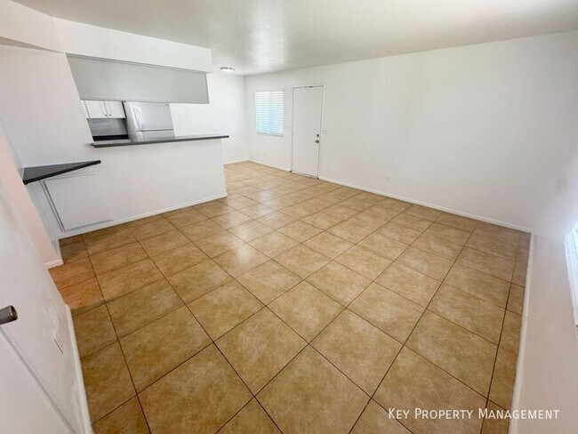 Building Photo - 1656 Stevens St