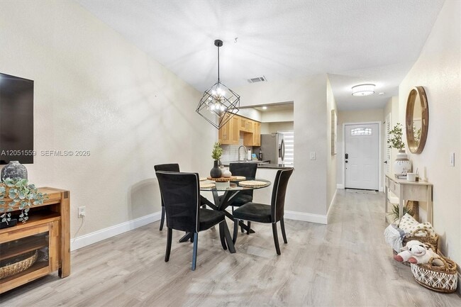 Building Photo - 1581 NW 98th Way