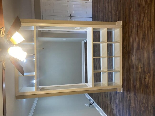 Building Photo - 1435 Fernwood Glendale Rd