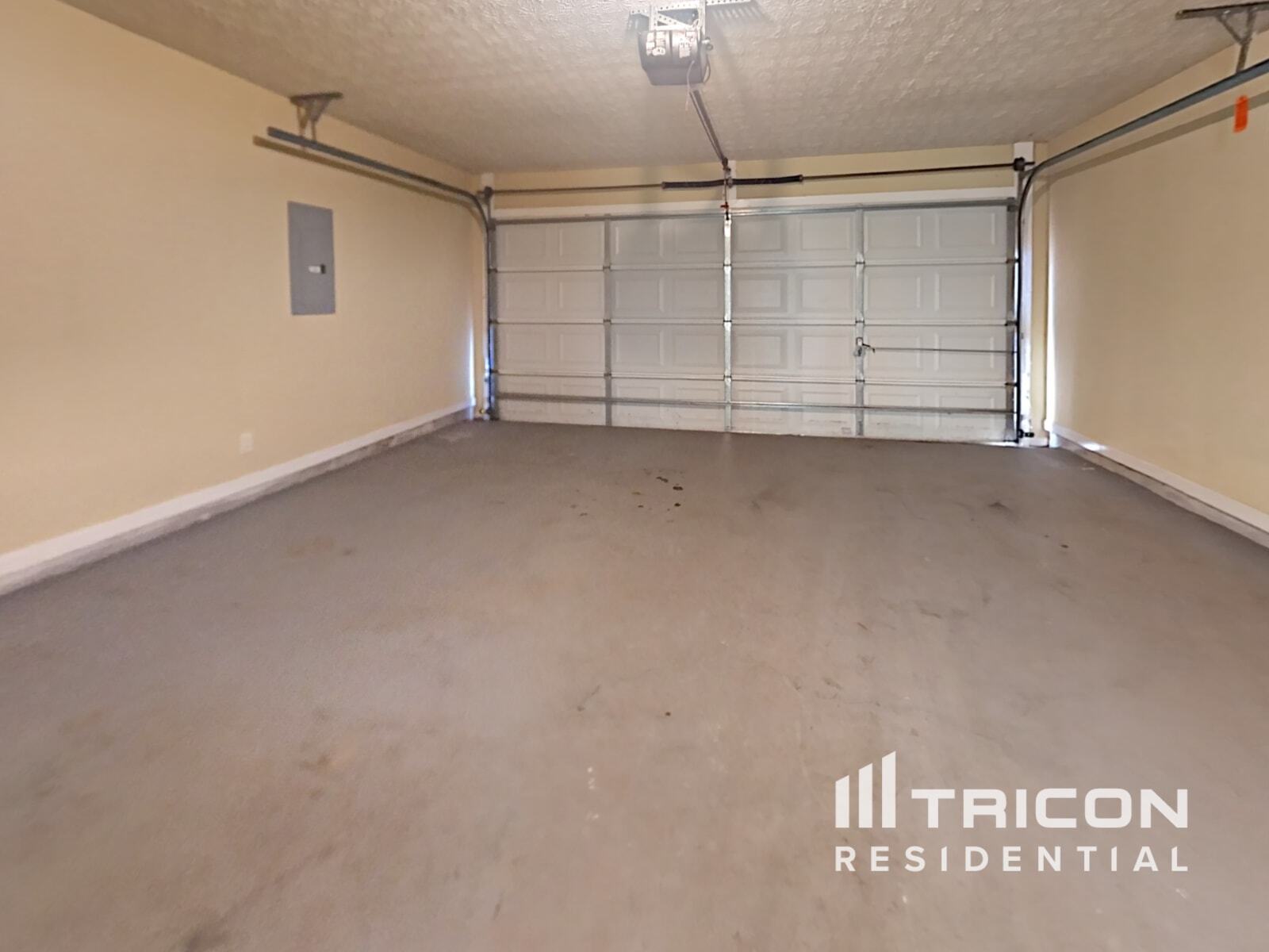Building Photo - 1040 Kirtley Way SE