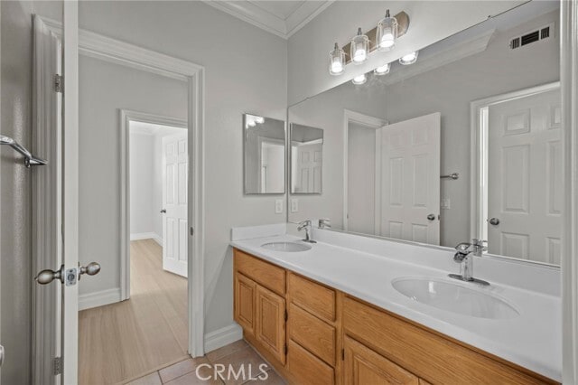 Building Photo - 5050 Stone Ridge Dr