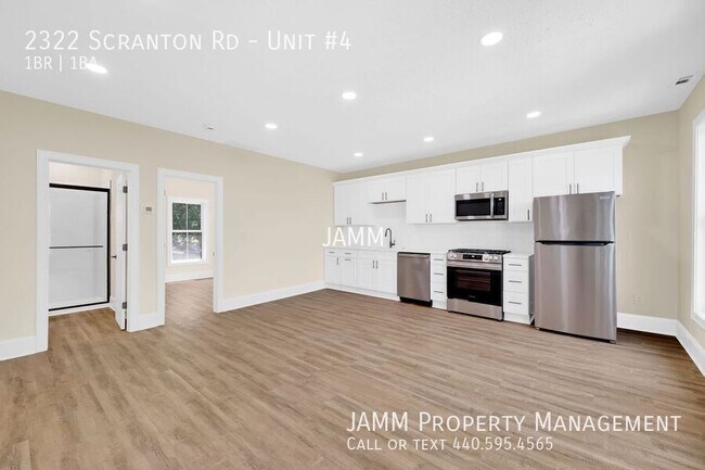 Building Photo - 2322 Scranton Rd
