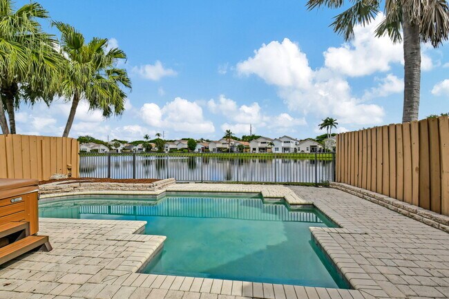 Building Photo - 2469 NW 66th Dr