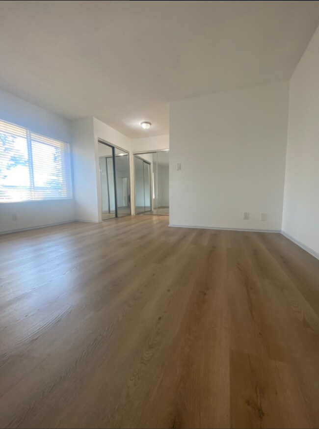 Floorplan - 5505 Ackerfield Ave. Long Beach, CA 90805