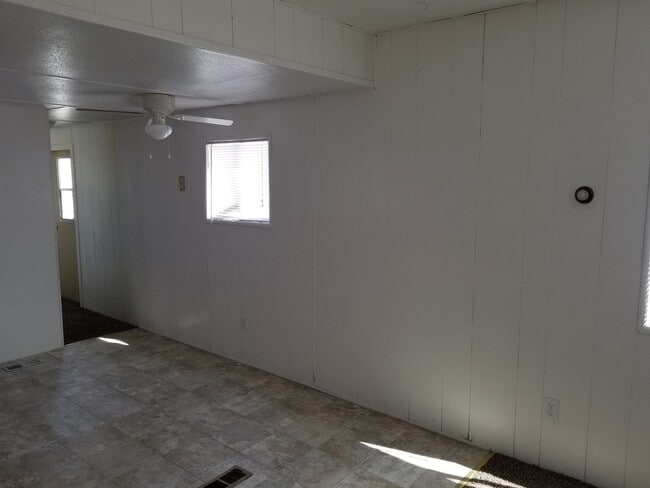 Building Photo - Bullhead City!  2 Bedroom Mobile