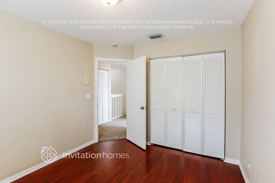 Building Photo - 8380 NW 46th Dr