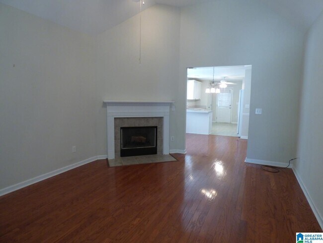 Building Photo - 380 Forest Lakes Dr