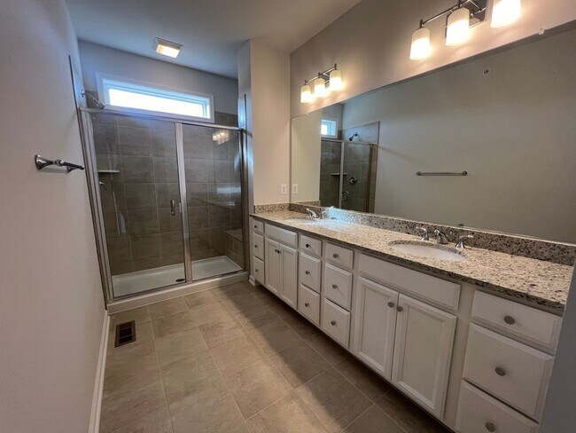 Building Photo - 13292 Coalfield Station Ln