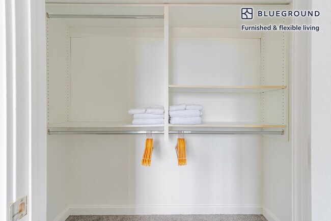 Building Photo - 4835 Cordell Ave