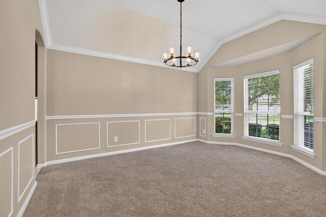 Building Photo - 10103 Sweet Willow Ln