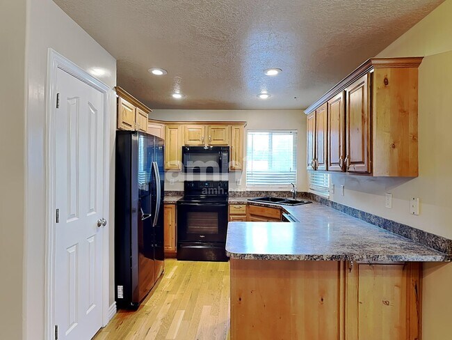 Building Photo - 5129 W Amber Rose Ln