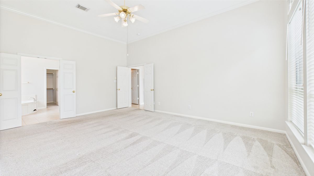 Building Photo - 12019 Costa Del Rey Ct