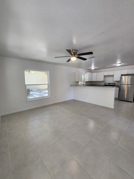 OPEN CONCEPT - 325 11th Ave E