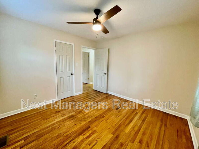 Building Photo - 4310 Ferguson St