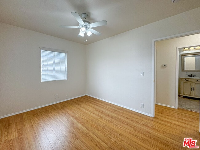 Building Photo - 4459 W 136th St