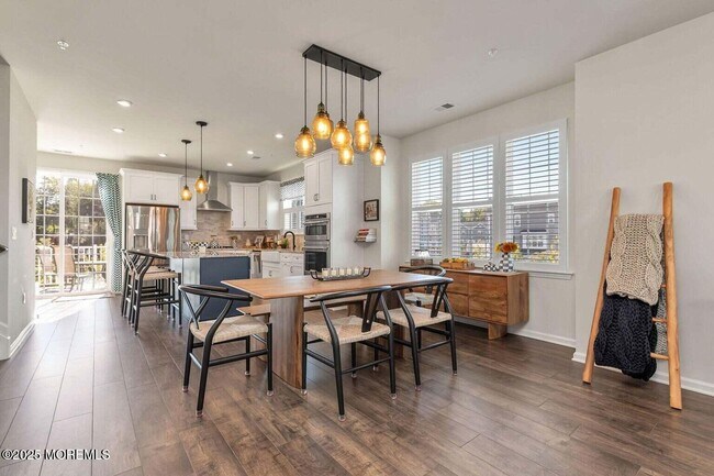 Building Photo - 1705 Evans Ln