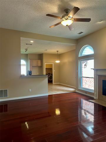 Building Photo - 2320 Compton Dr