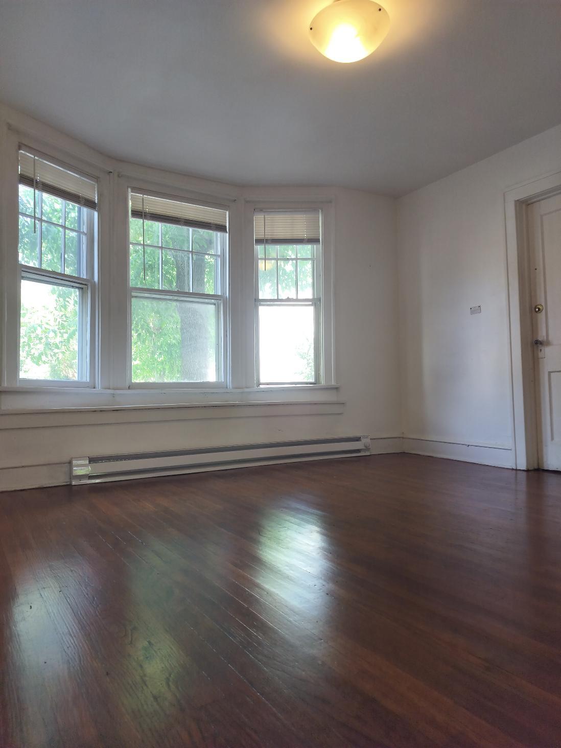 Building Photo - 158 Jefferson St