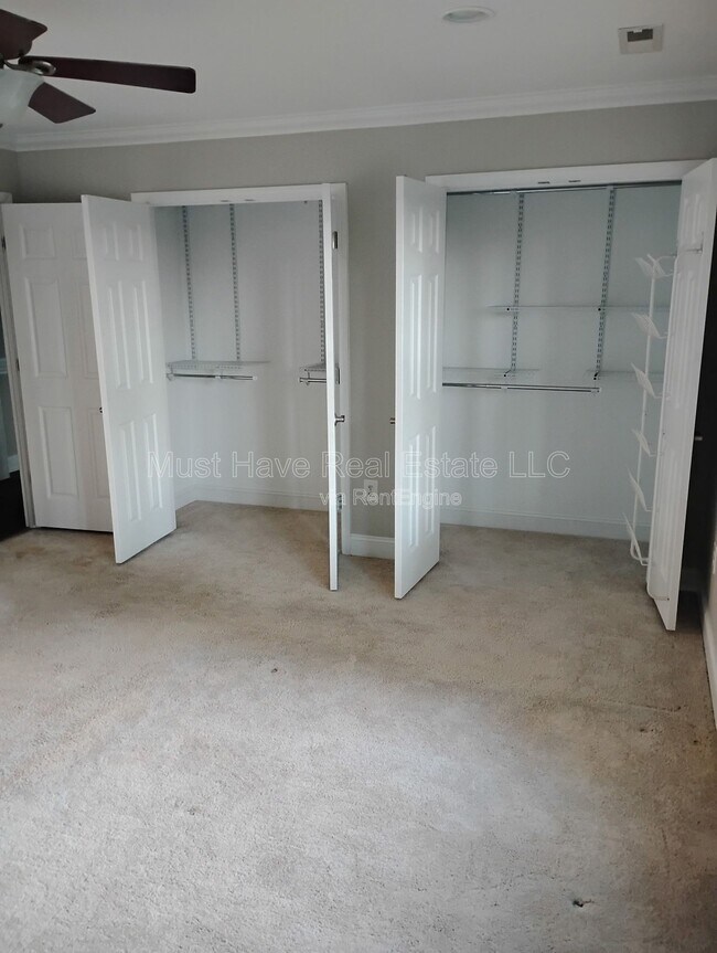Building Photo - 8119 Kerrybrook Cir