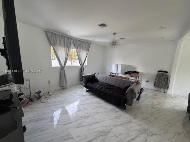 Building Photo - 311 SW 44th Ave