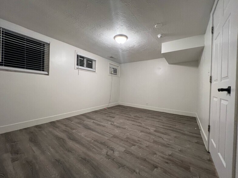 Building Photo - 1456 S 500 E