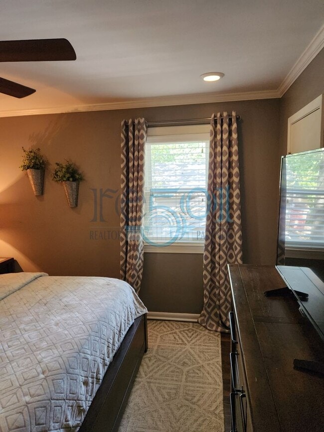 Building Photo - Coming Soon! Super impressive, updated WLR Home - WOW!