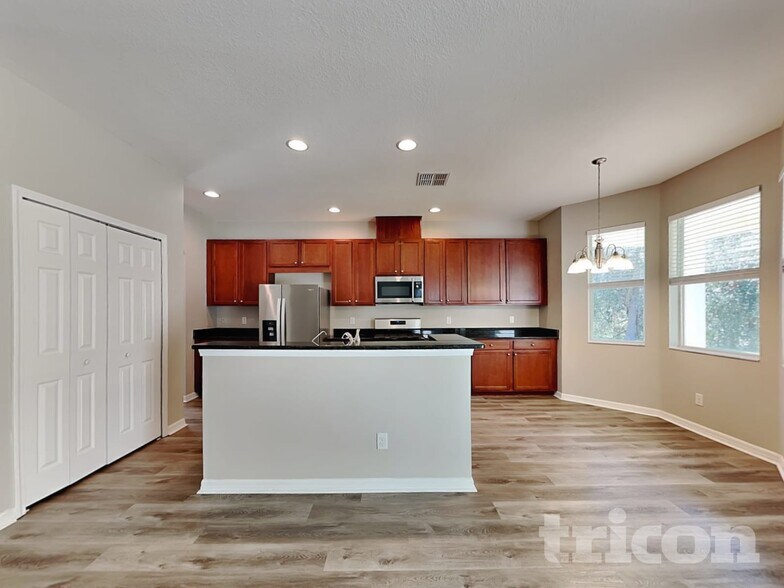 Building Photo - 19322 Sunset Bay Dr