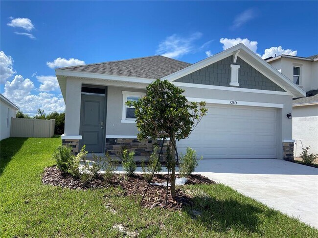 Building Photo - 32354 Weathered Oak Dr