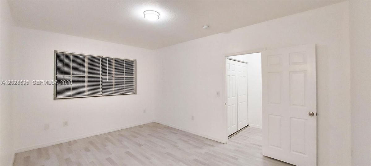 Building Photo - 2501 Centergate Dr