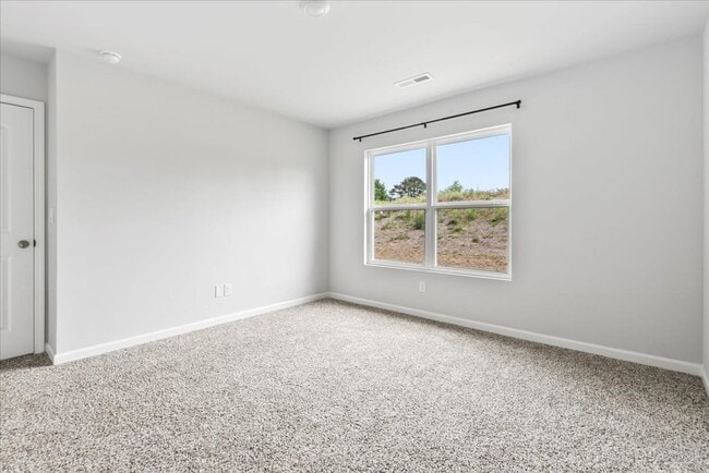 Building Photo - Cullman City Limits - pet friendly