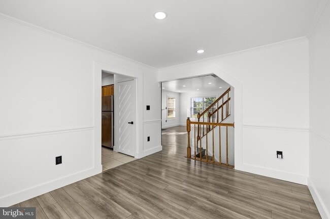 Building Photo - 3669 Stewart Ln