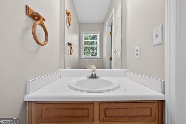 Building Photo - 5917 S Deshon Ct