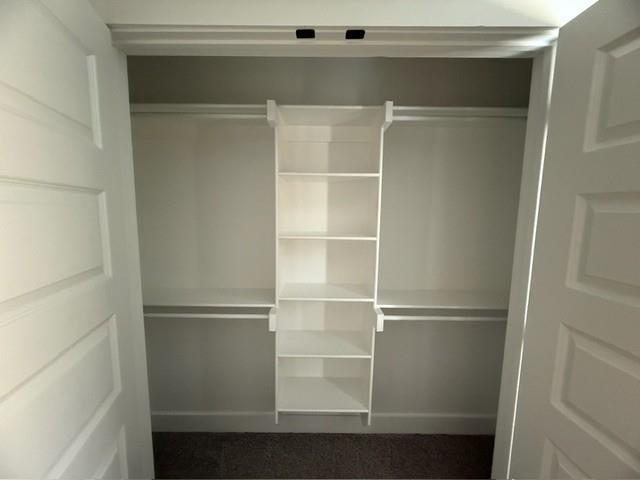 Building Photo - 220 Palm St