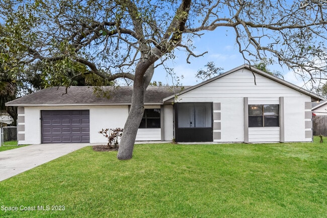 Primary Photo - 4440 Olympic Dr