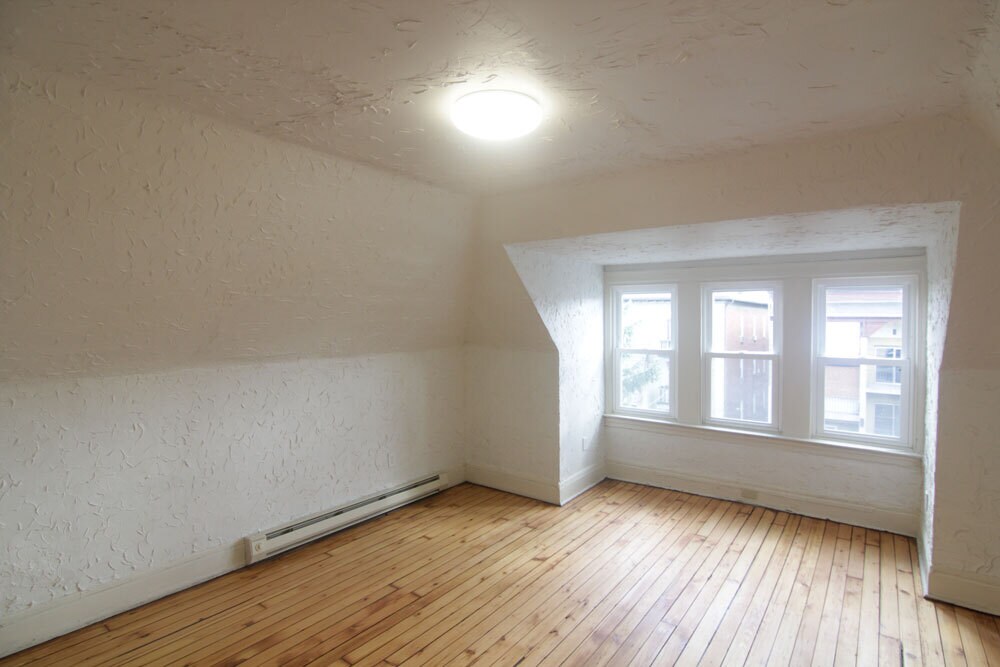 Building Photo - 315 South Ave