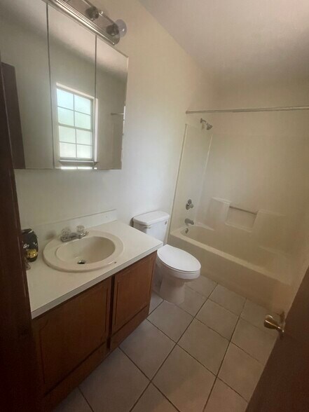 Building Photo - 8520 Misty Ridge Ln