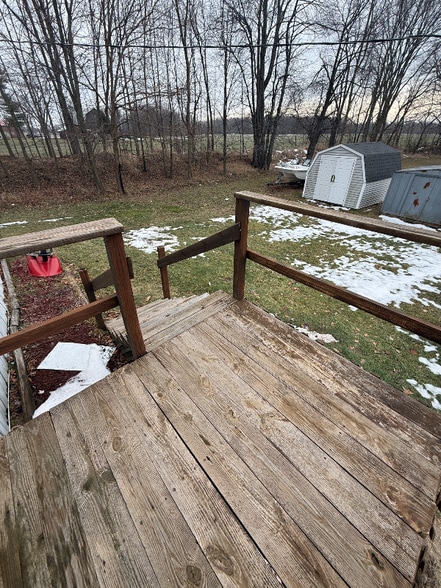 Building Photo - 10530 E Sidney Rd