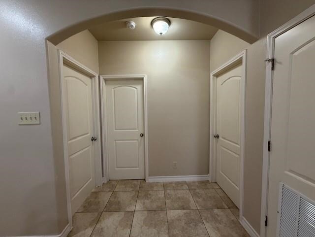 Building Photo - 710 Alta Vista Dr
