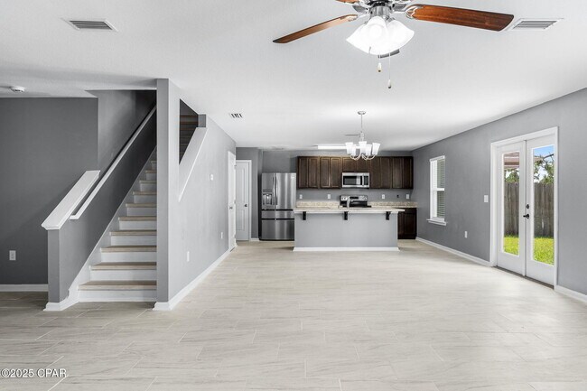 Building Photo - 7119 Riverbrooke St