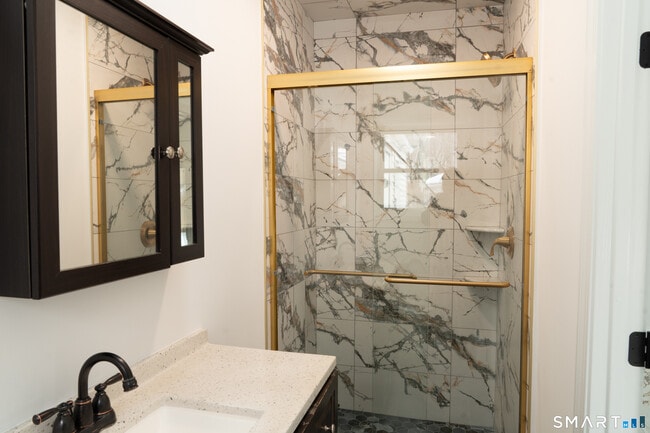 Building Photo - 21 Oven Rock Rd