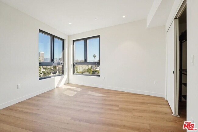 Building Photo - 1110 Spaulding Ave