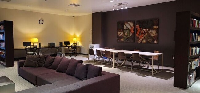 Building Photo - At the Montage!!! 1 bedroom 1 bath luxury ...
